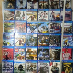 Juegos PS4 Semi Usados Cualquiera en 100 Bs.