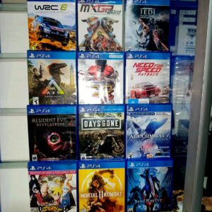 Juegos PS4 Semi Usados Cualquiera en 110 Bs.